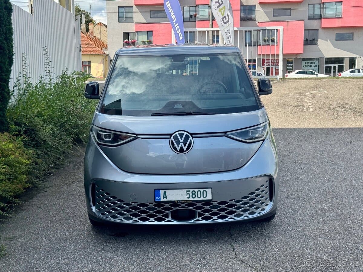 2022 Volkswagen ID. - 8