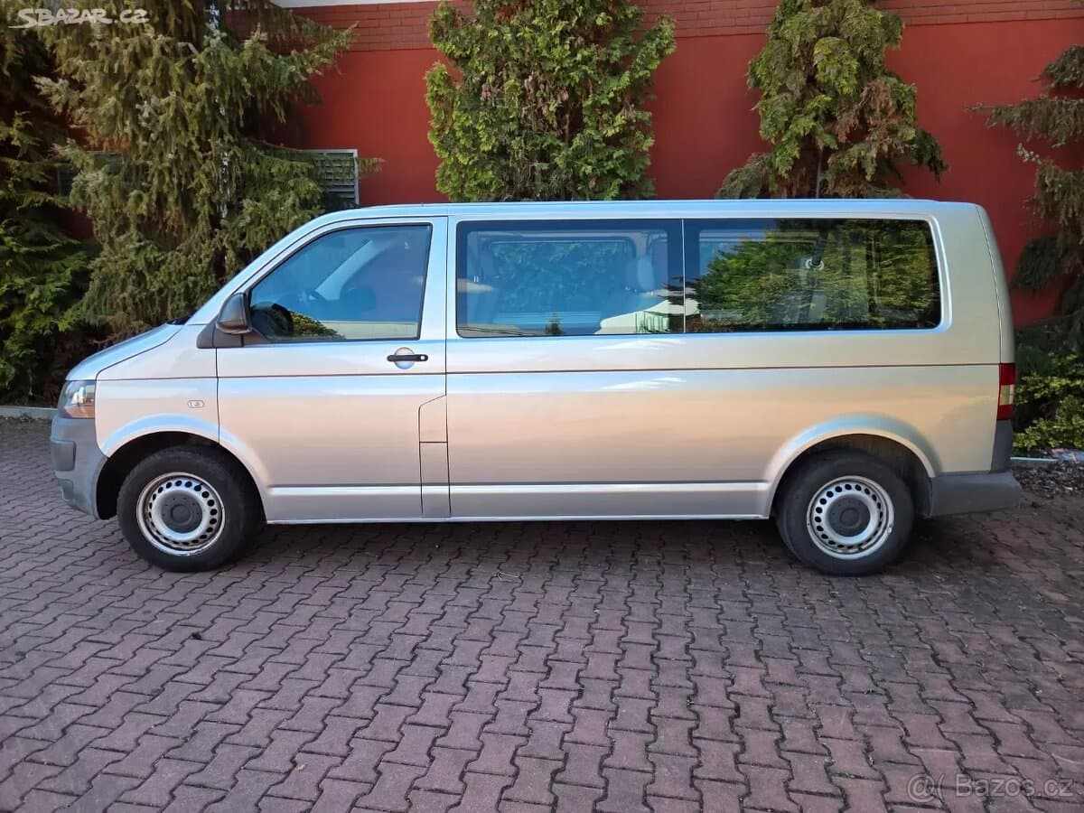 2010 Volkswagen TRANSPORTER - 8