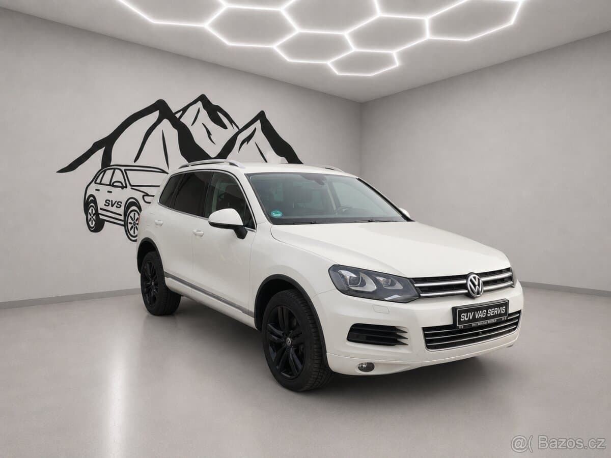 2011 Volkswagen TOUAREG - 8
