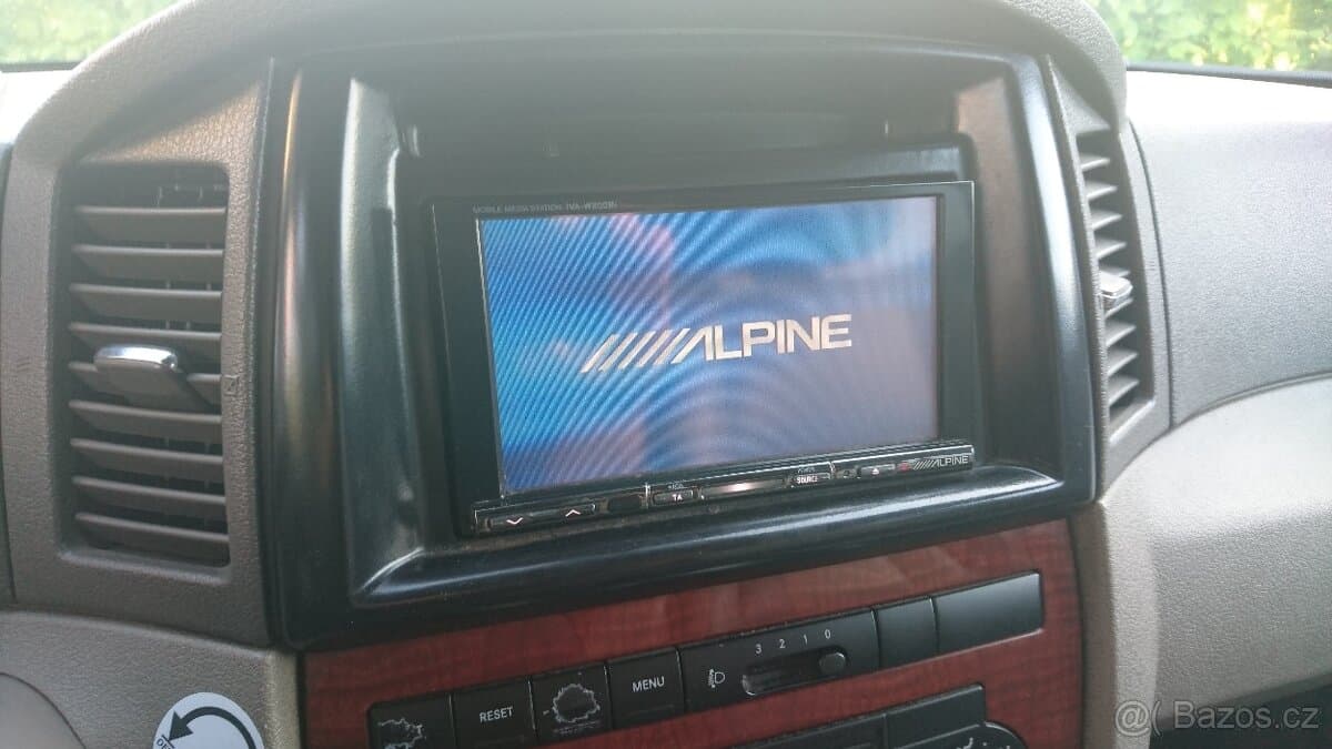 2006 Jeep CHEROKEE - 8