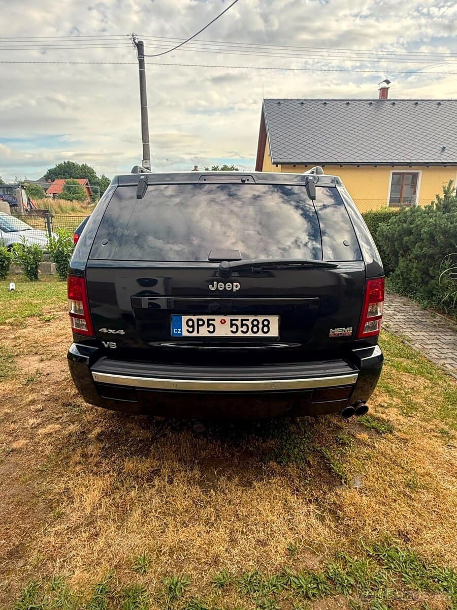 Jeep CHEROKEE - 8