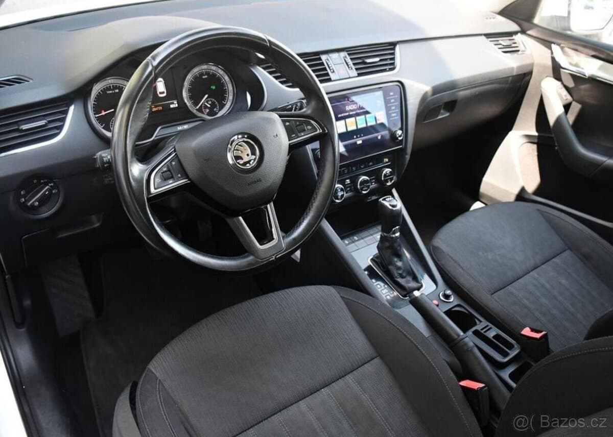2019 Škoda OCTAVIA - 8