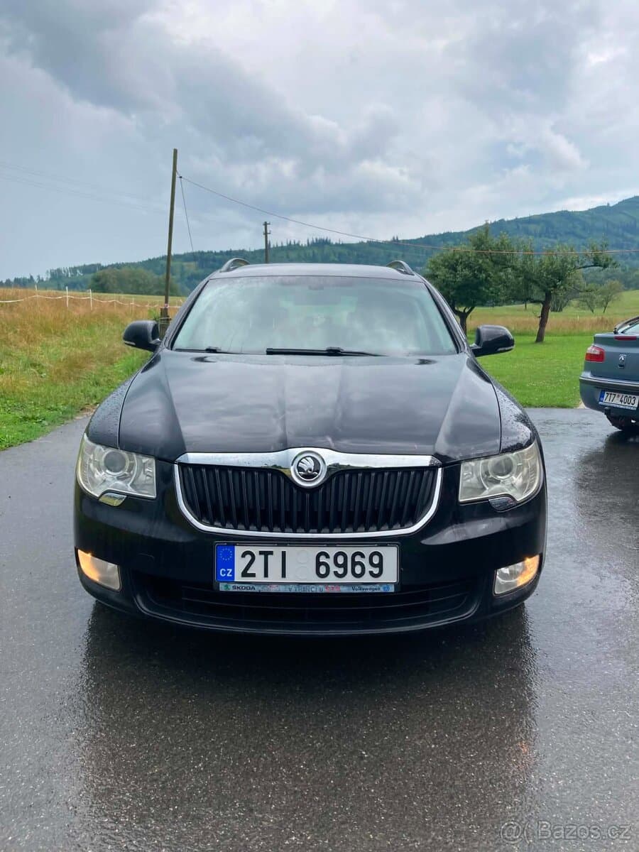 2010 Škoda SUPERB - 8