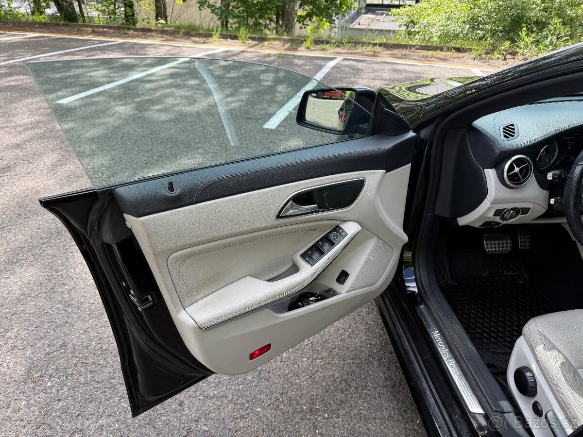 2015 Mercedes-Benz OSTATNÍ - 8