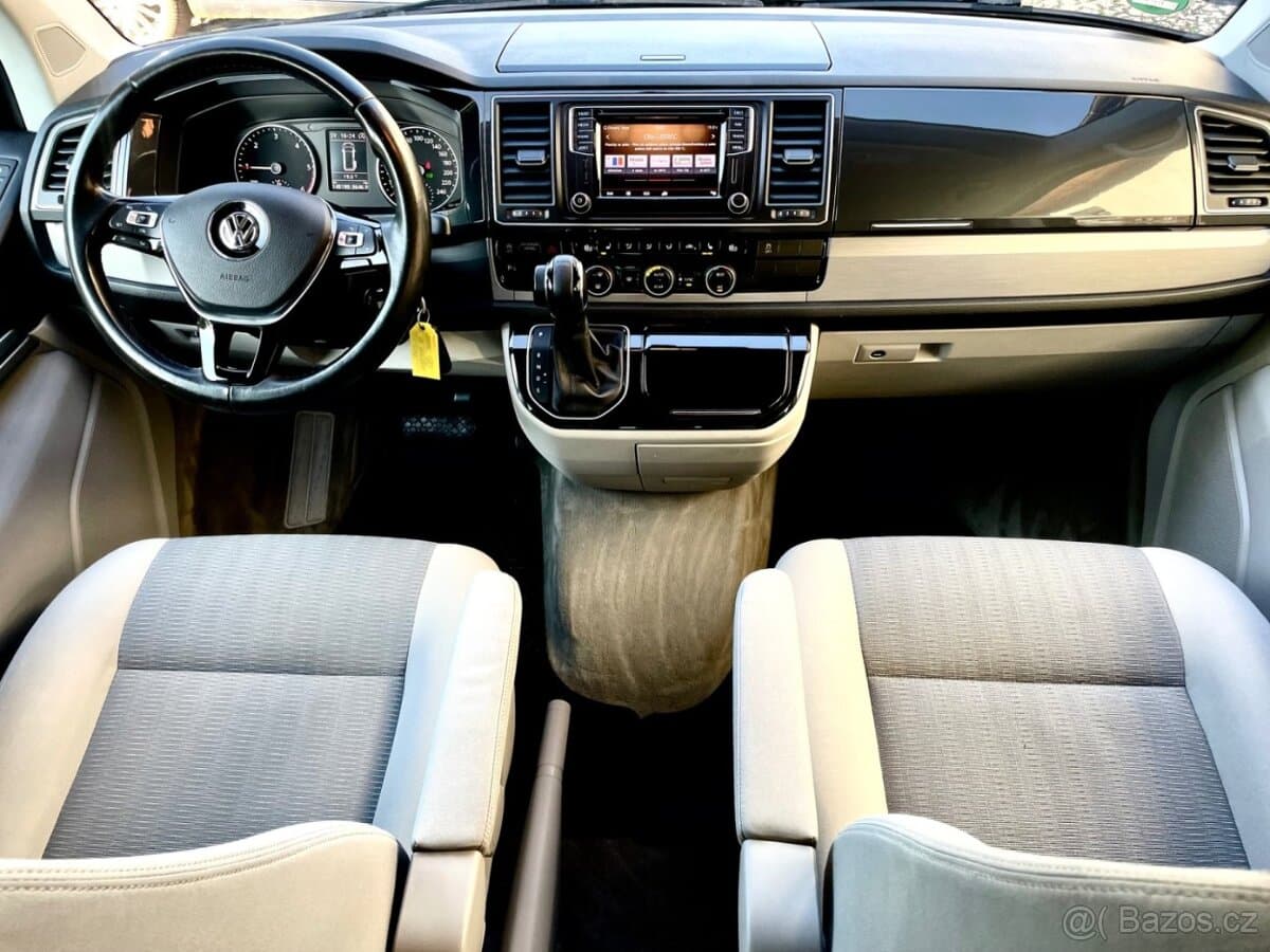 2015 Volkswagen MULTIVAN - 8