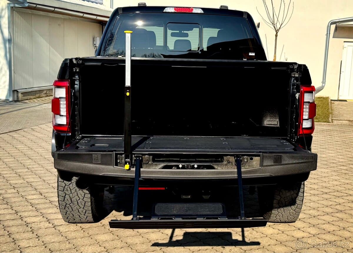 2023 Ford F-150 - 8