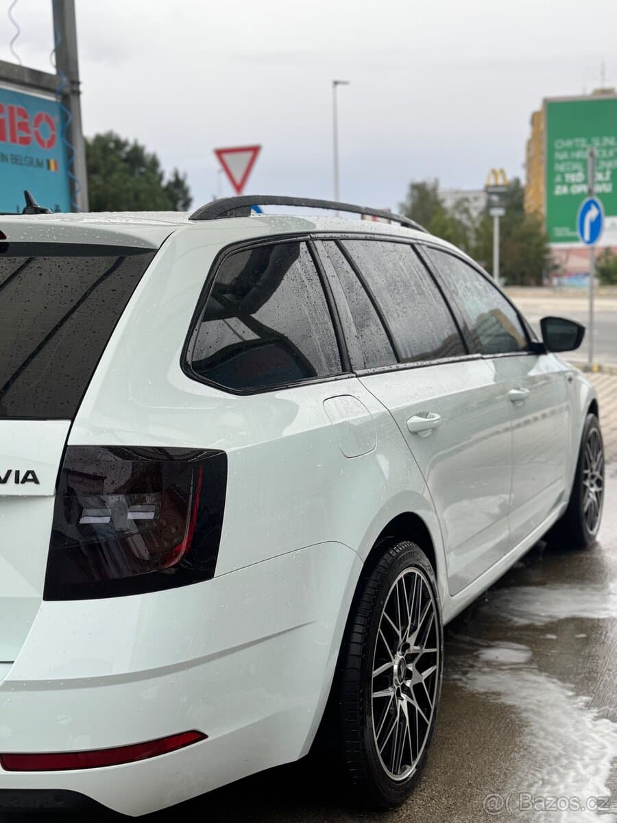 2017 Škoda OCTAVIA - 8