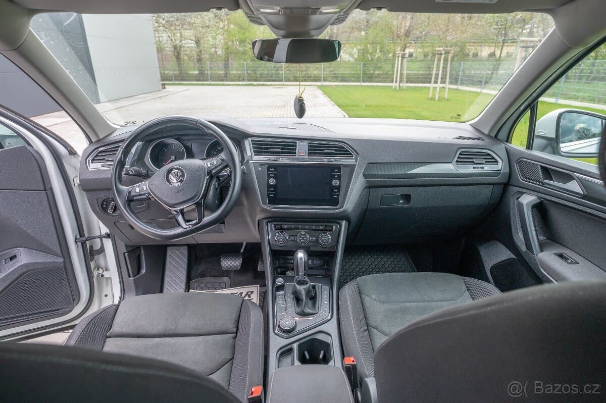 2018 Volkswagen TIGUAN - 8