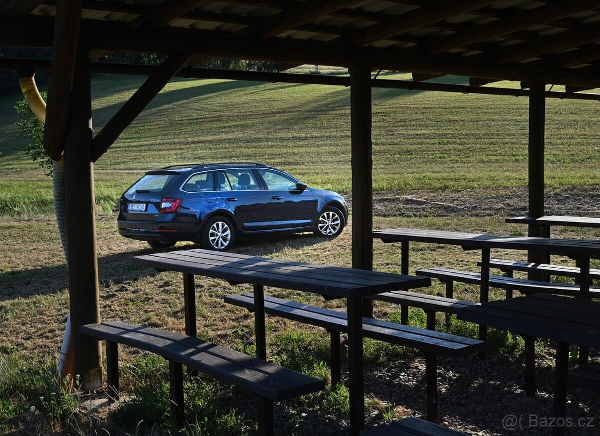 Škoda OCTAVIA - 8