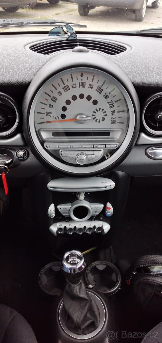 2010 Mini COOPER - 8