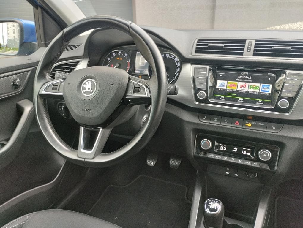 2017 Škoda FABIA - 8