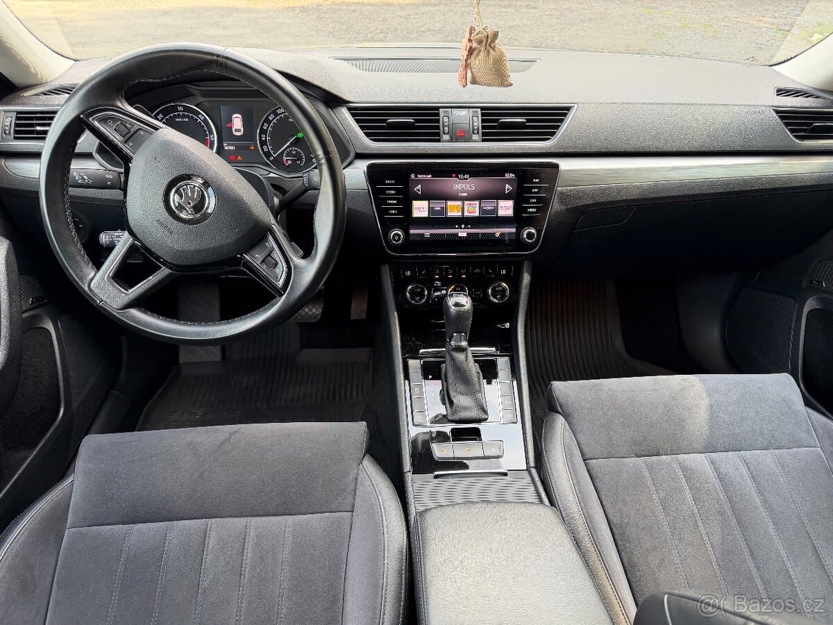 2018 Škoda SUPERB - 8