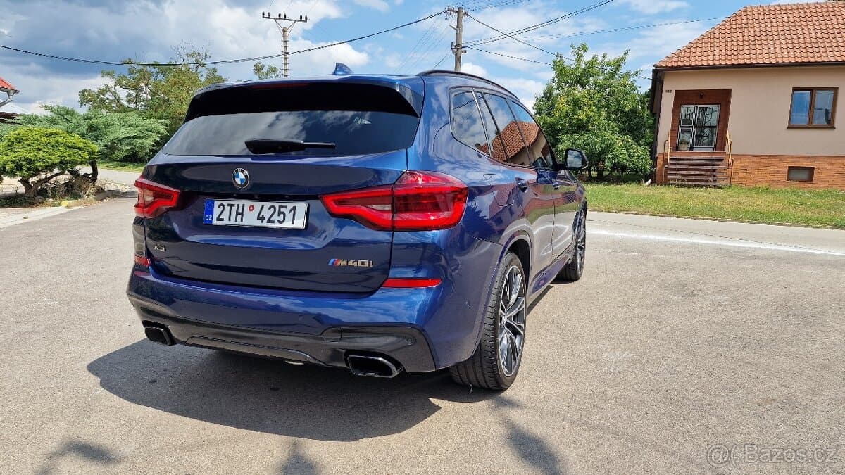 2021 BMW M4 - 8