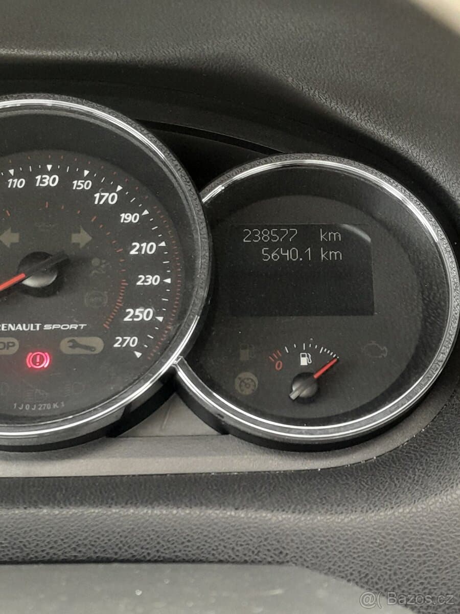 2013 Renault MEGANE - 8