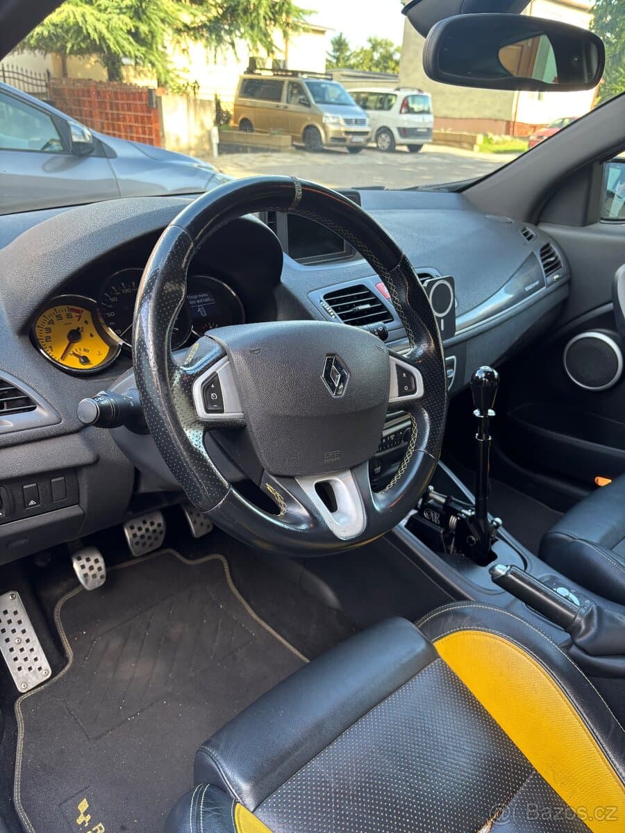 Renault MEGANE - 8
