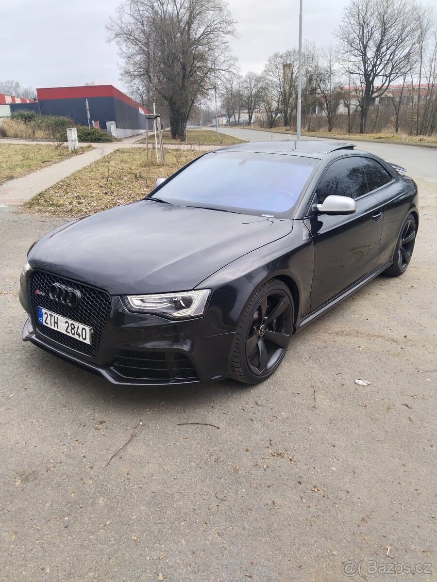 2013 Audi RS5 - 8