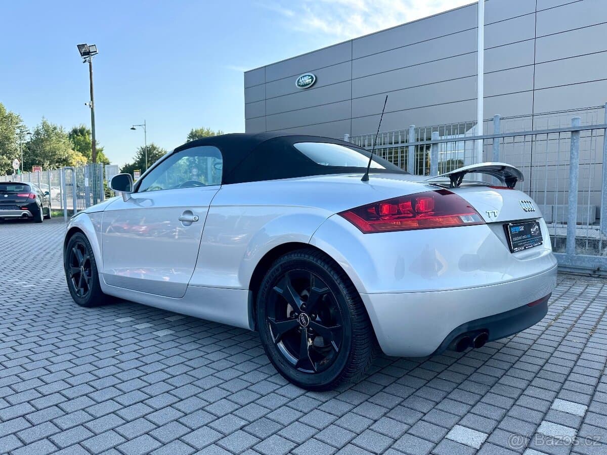 2008 Audi TT - 8