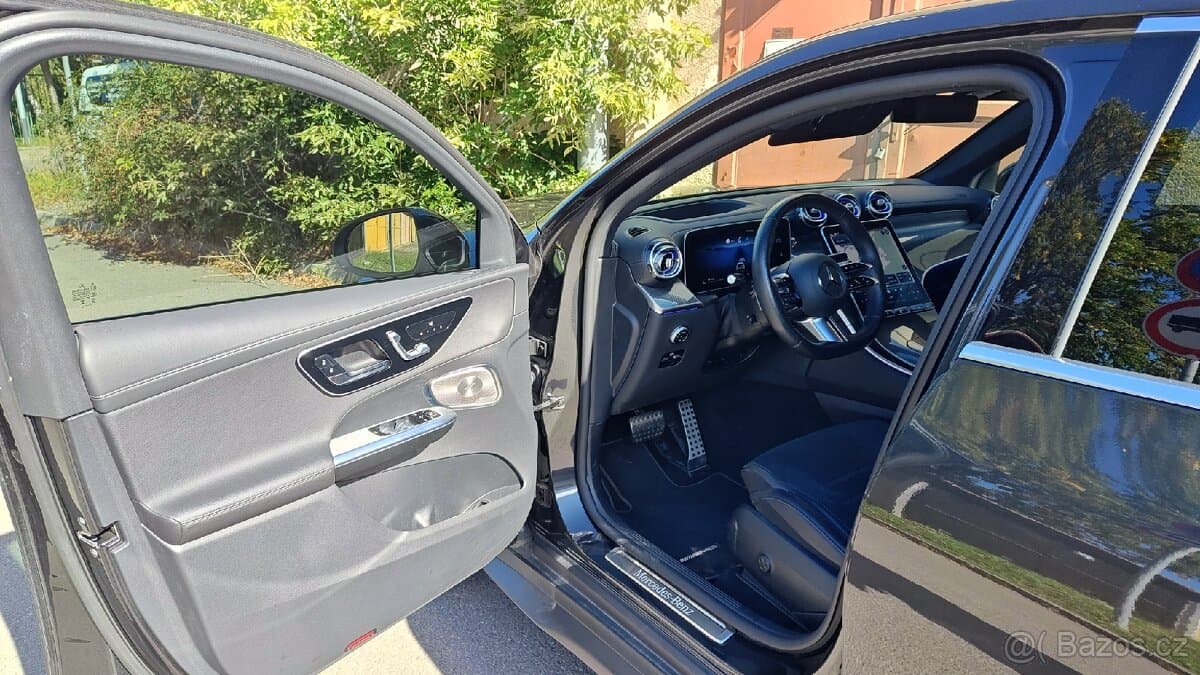 2023 Mercedes-Benz GL - 8