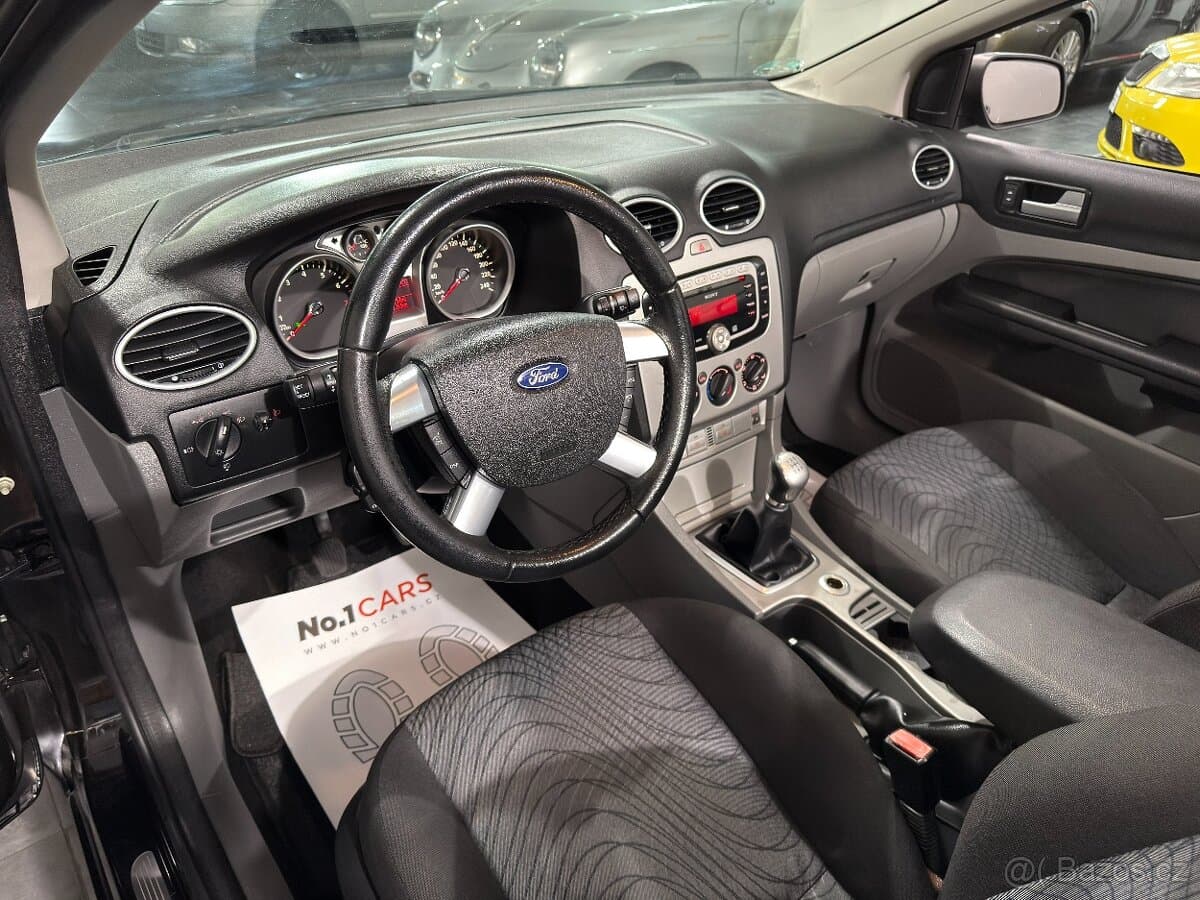 2011 Ford FOCUS - 8