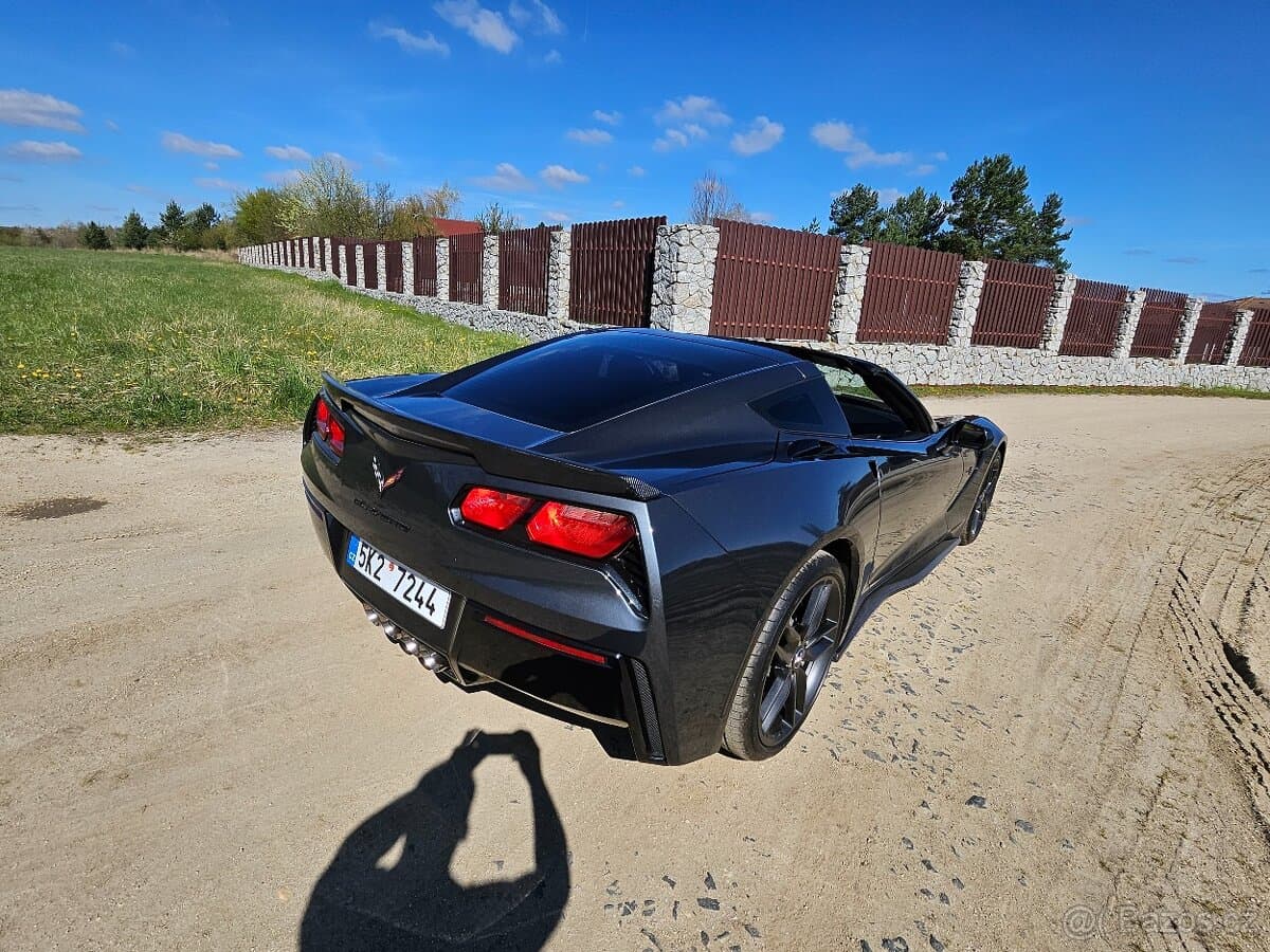 Chevrolet CORVETTE - 8