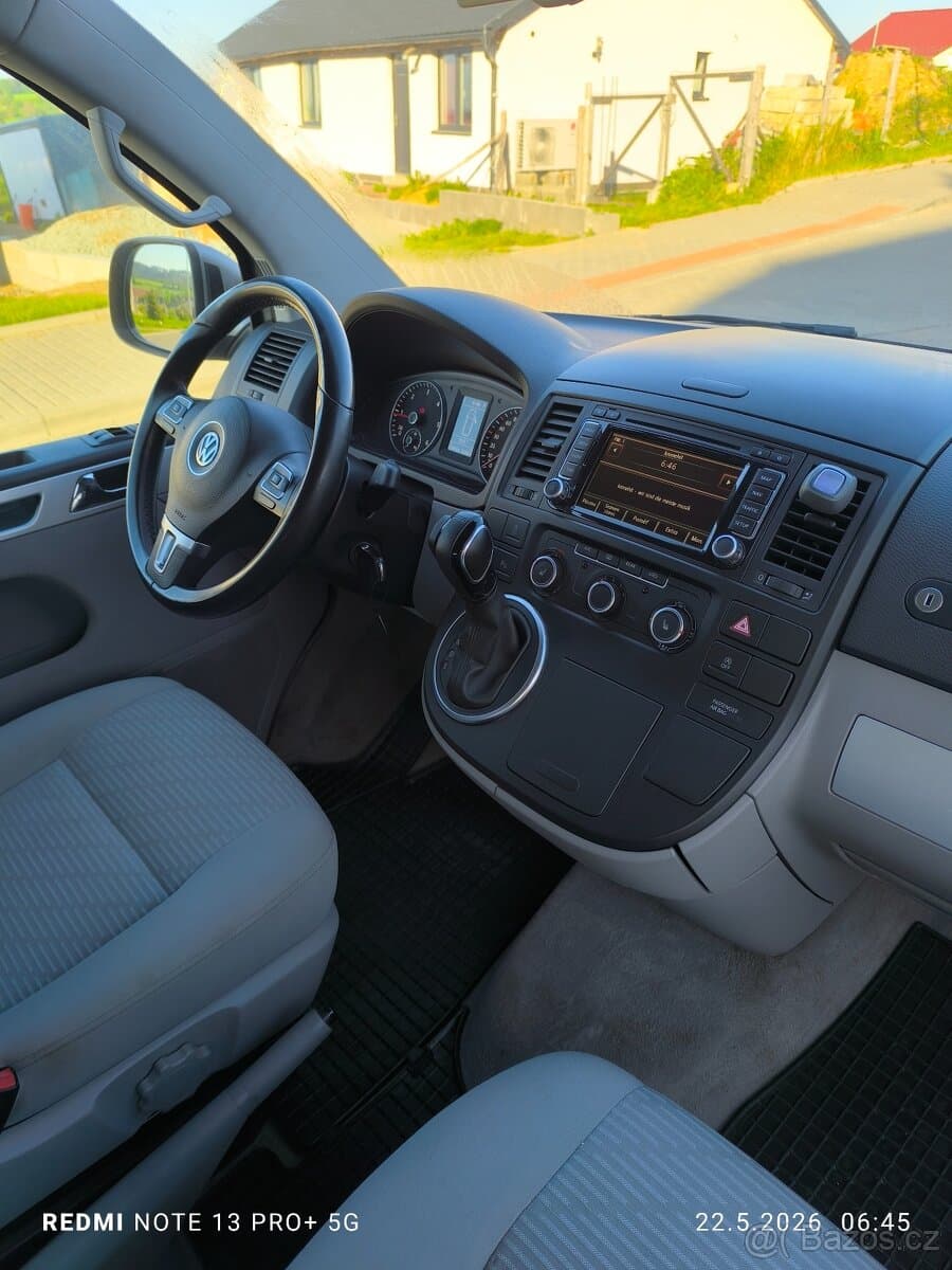 2015 Volkswagen MULTIVAN - 8