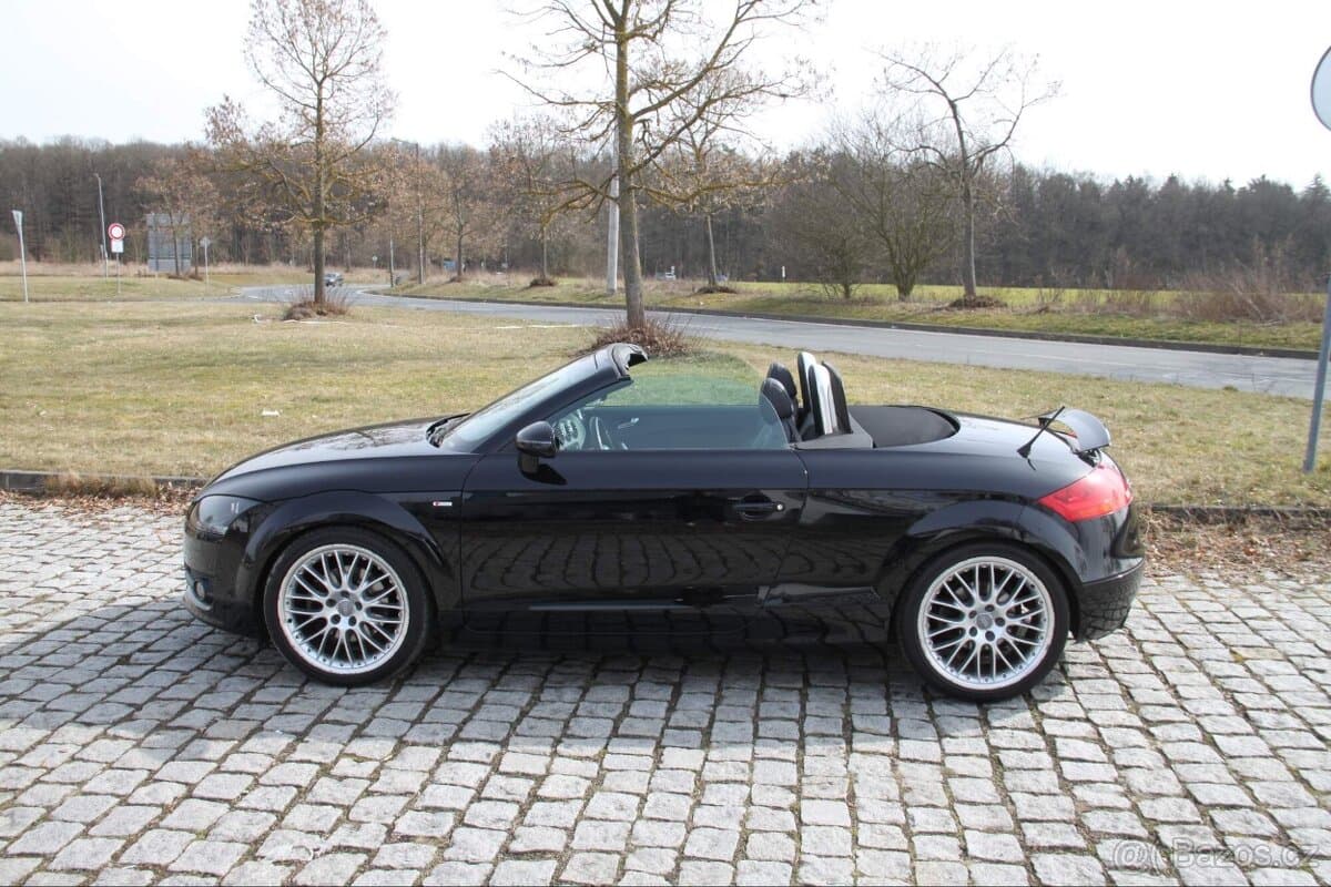 2007 Audi TT - 8