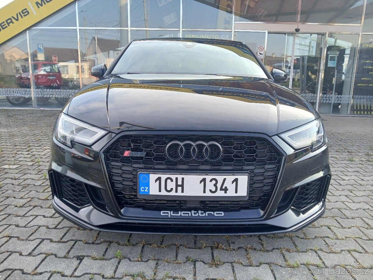 2020 Audi RS3 - 8
