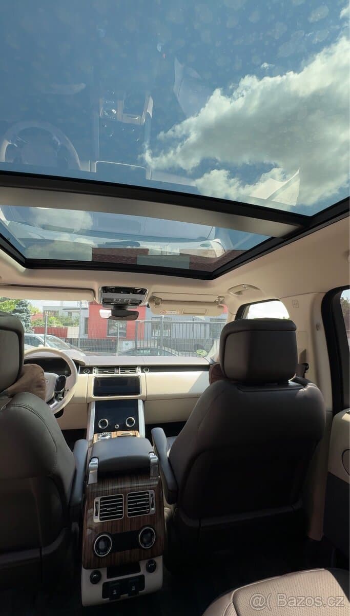 2018 Land Rover RANGE ROVER - 8