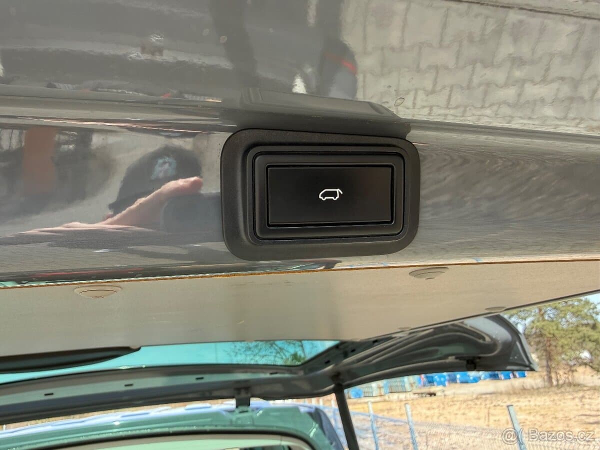 2019 Volkswagen CARAVELLE - 8