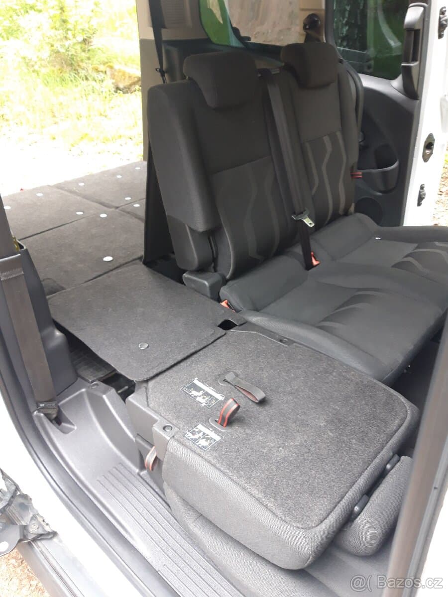 2017 Ford TOURNEO - 8