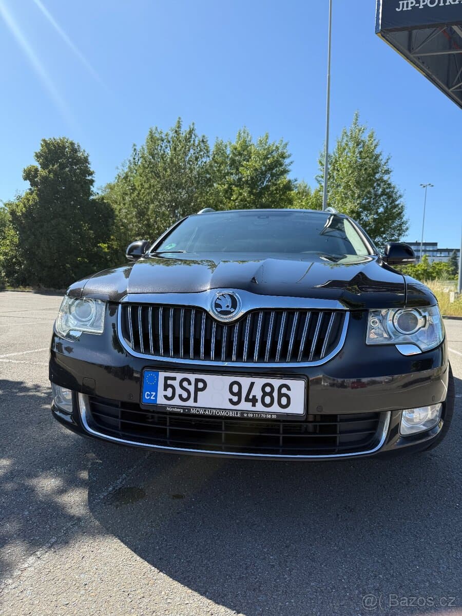 2012 Škoda SUPERB - 8