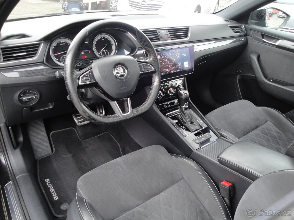 2018 Škoda SUPERB - 8