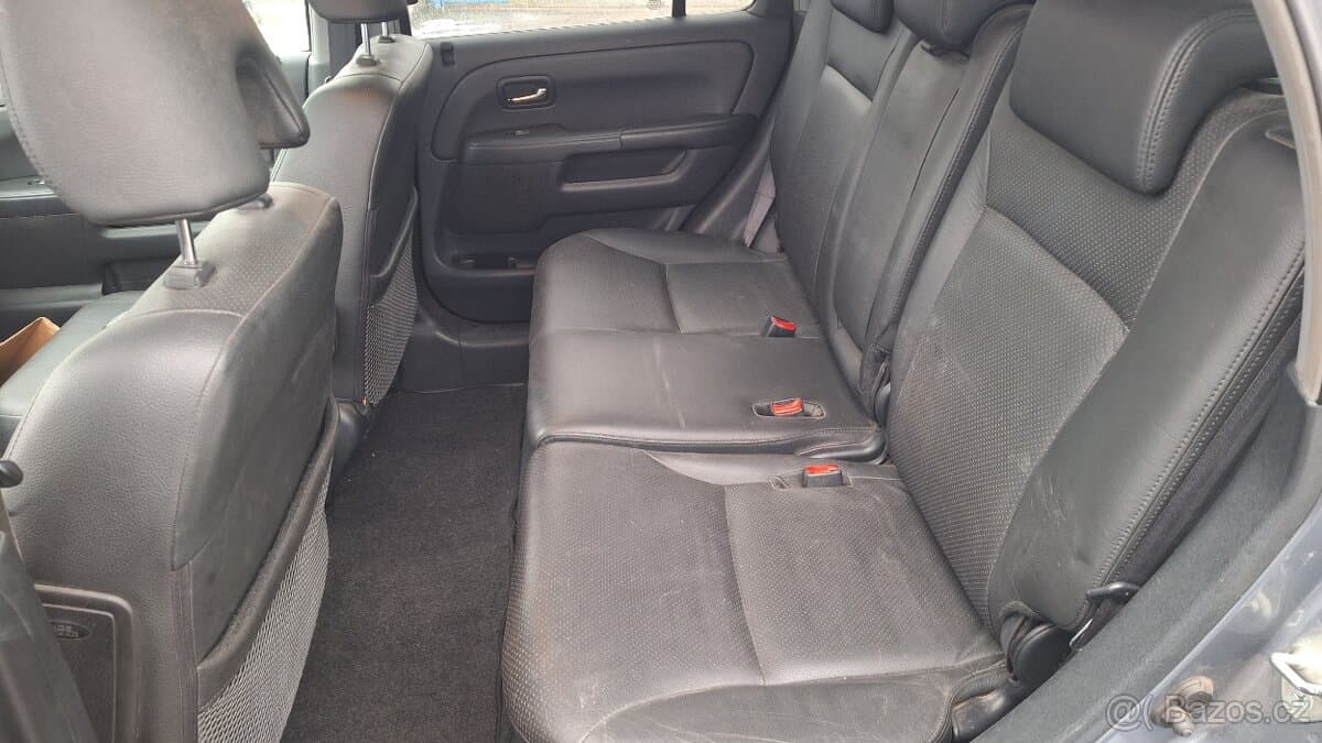 2005 Honda CR-V - 8
