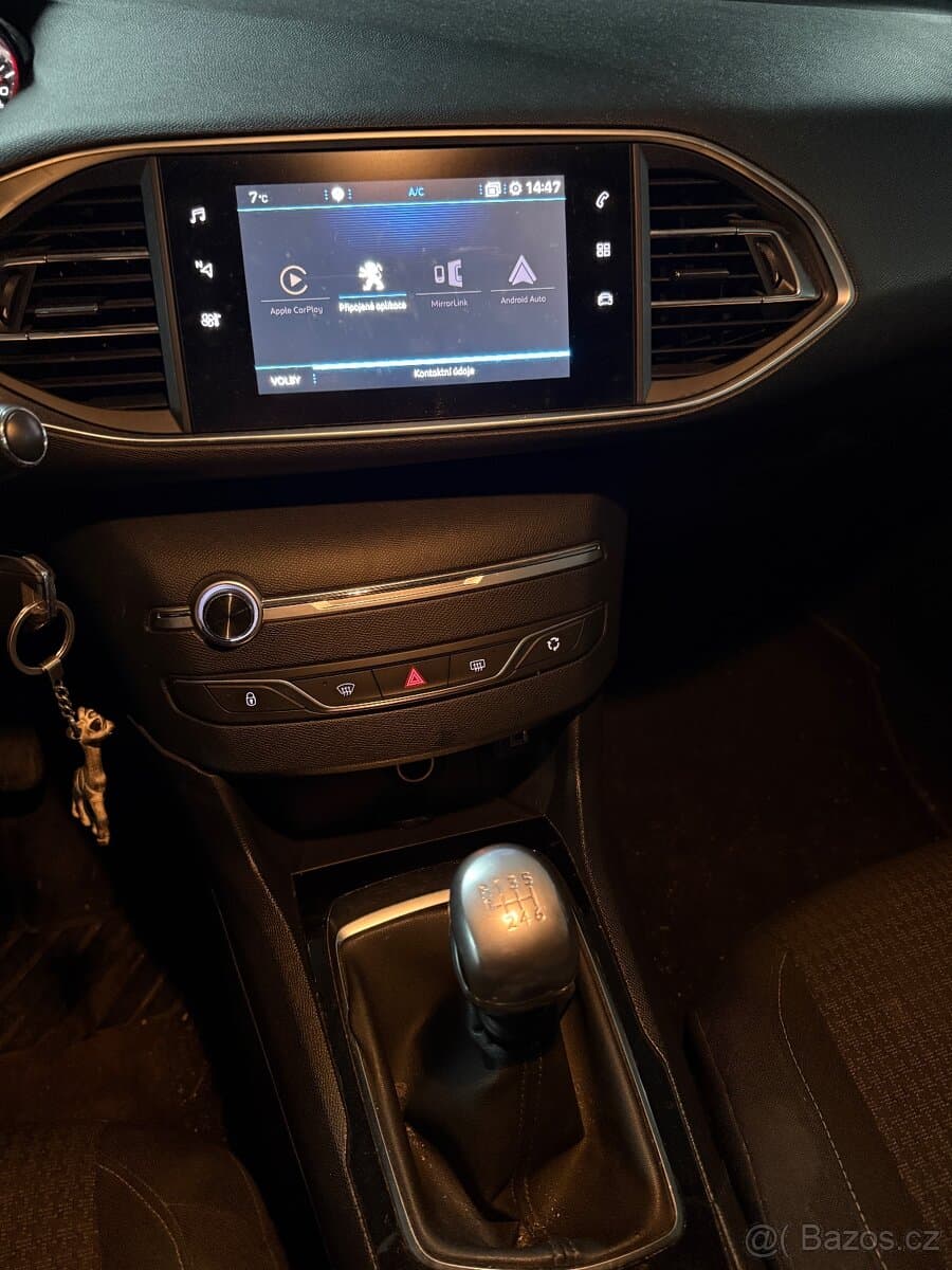 2019 Peugeot 308 - 8