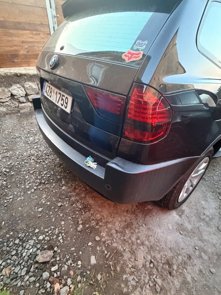 2005 BMW X3 - 8