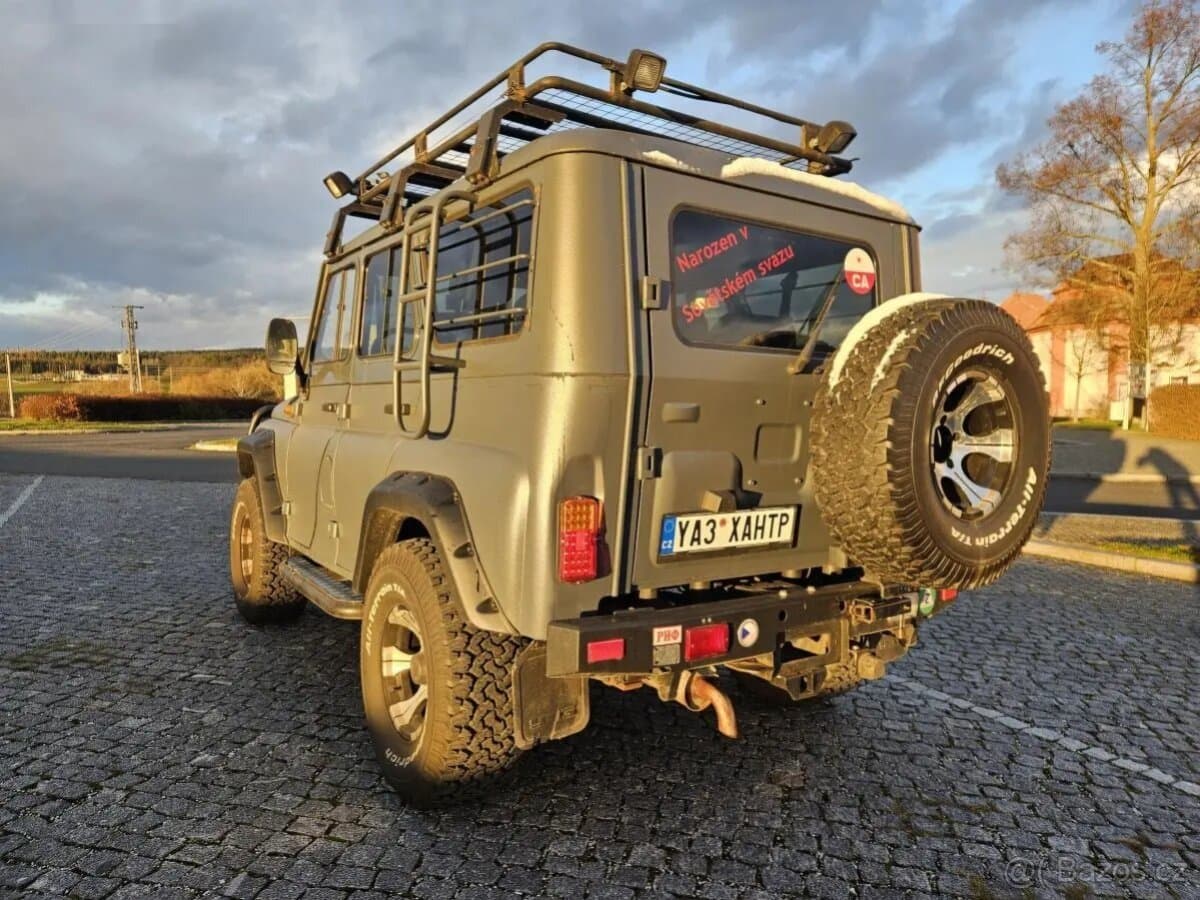 2016 UAZ HUNTER - 8