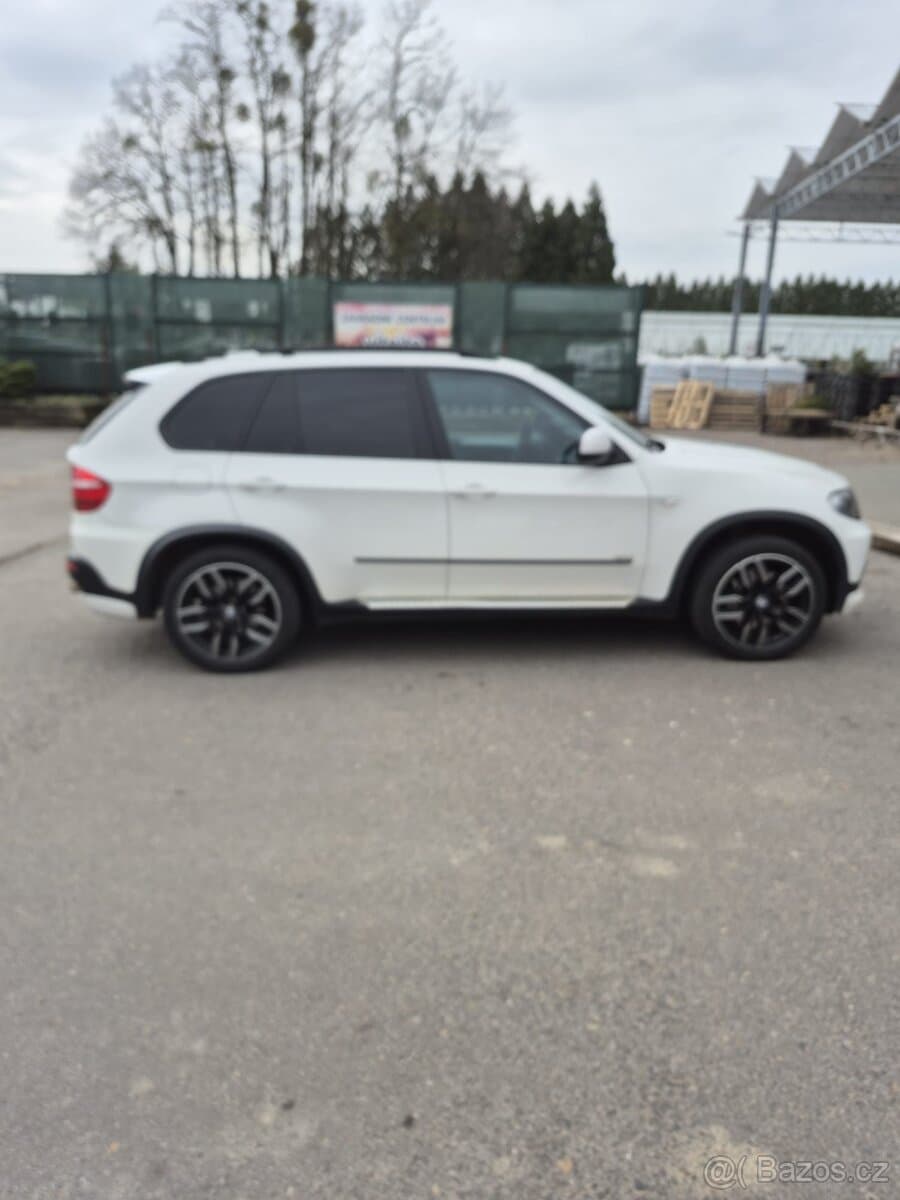 2007 BMW X5 - 8