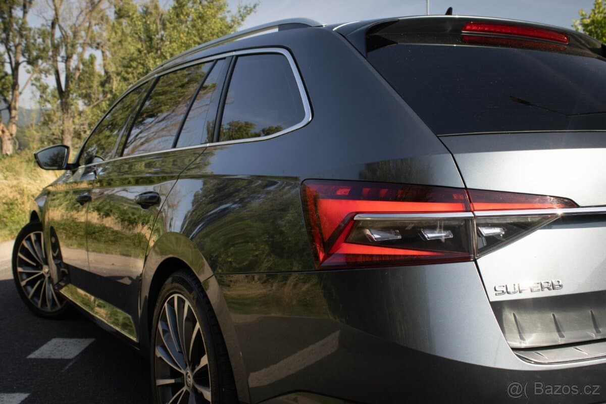 2019 Škoda SUPERB - 8