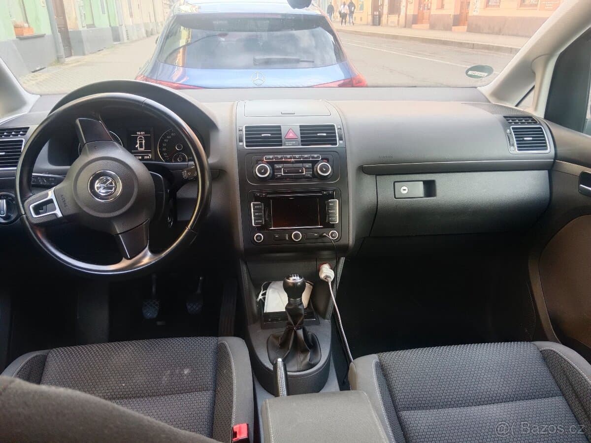 2010 Volkswagen TOURAN - 8