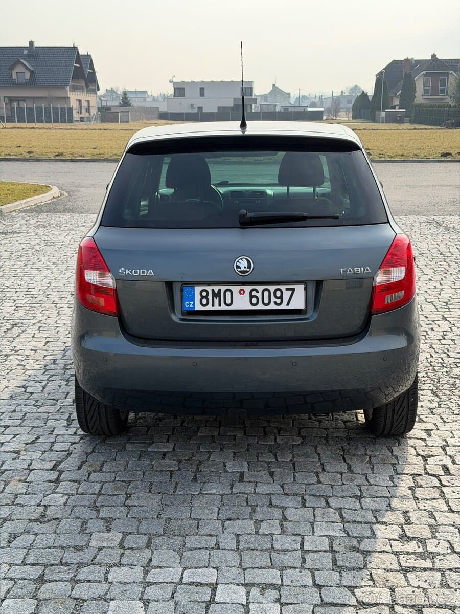 2014 Škoda FABIA - 8