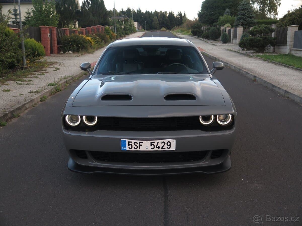 2018 Dodge CHALLENGER - 8