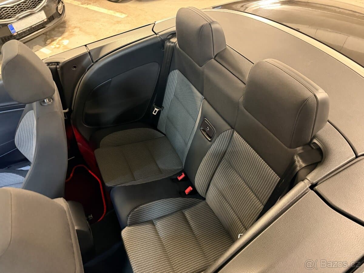 2007 Volkswagen EOS - 8
