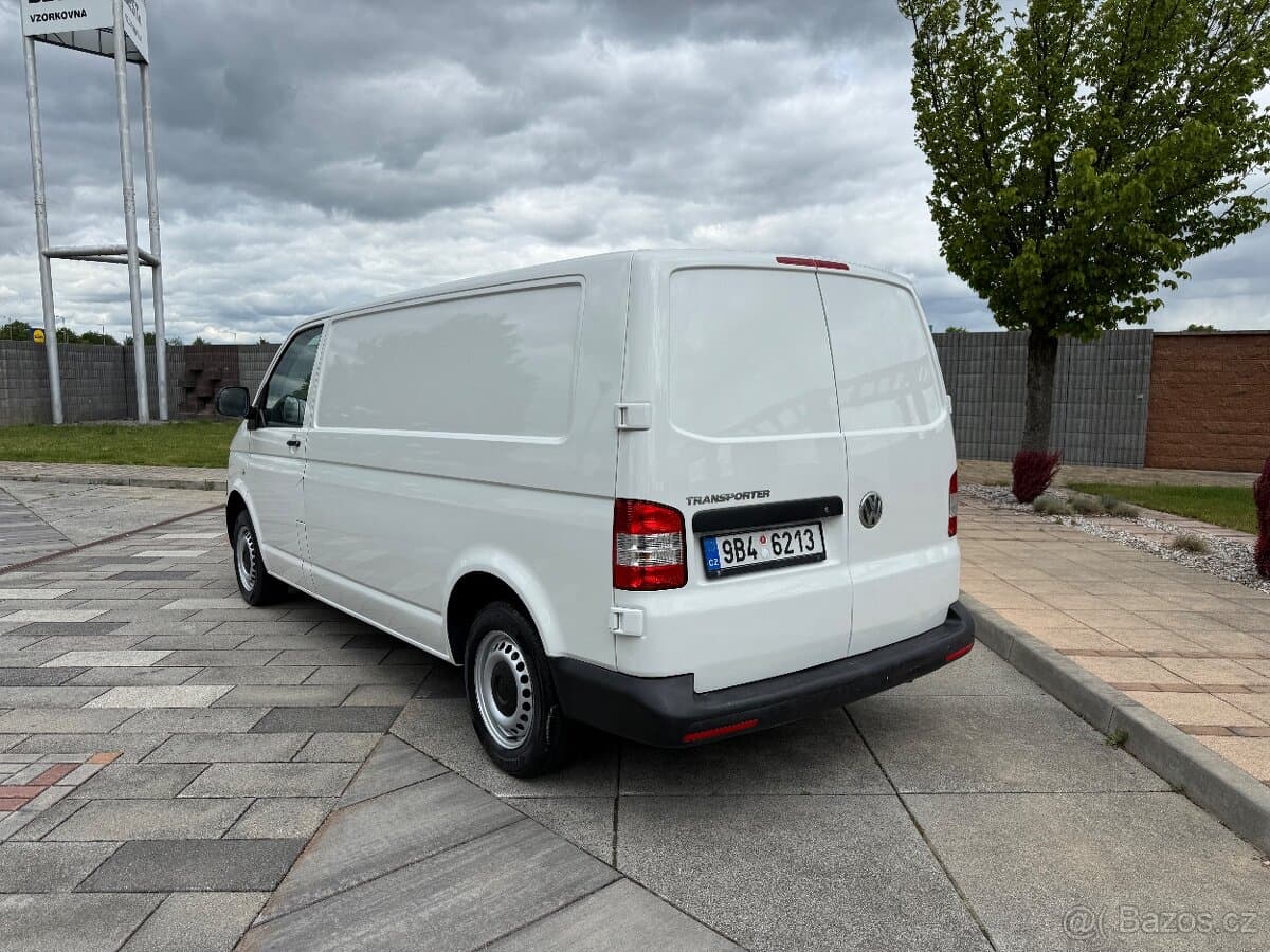 2013 Volkswagen TRANSPORTER - 8
