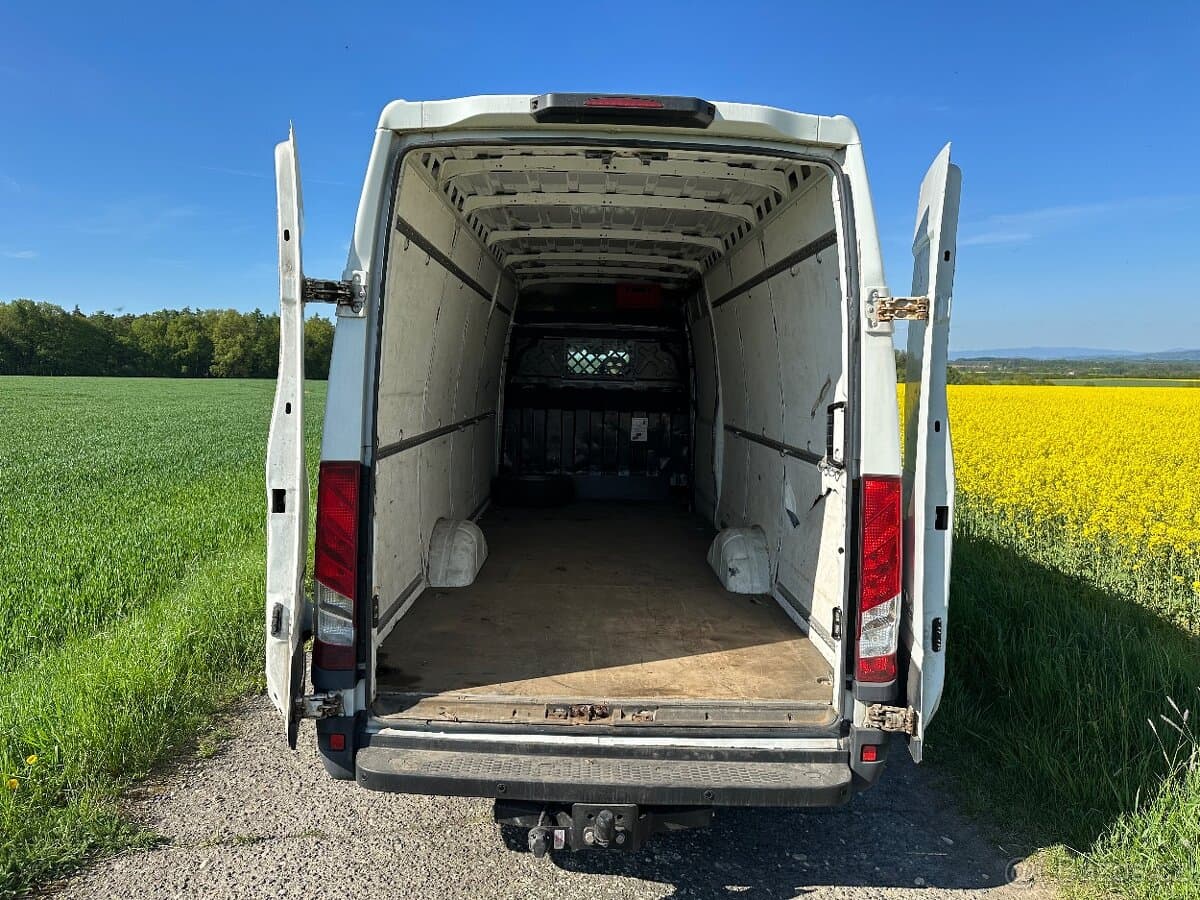 2017 Iveco OSTATNÍ - 8