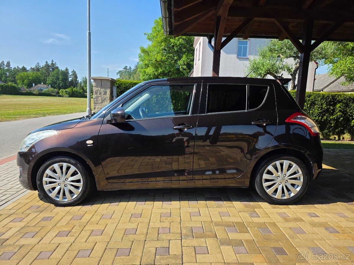 2012 Suzuki SWIFT - 8