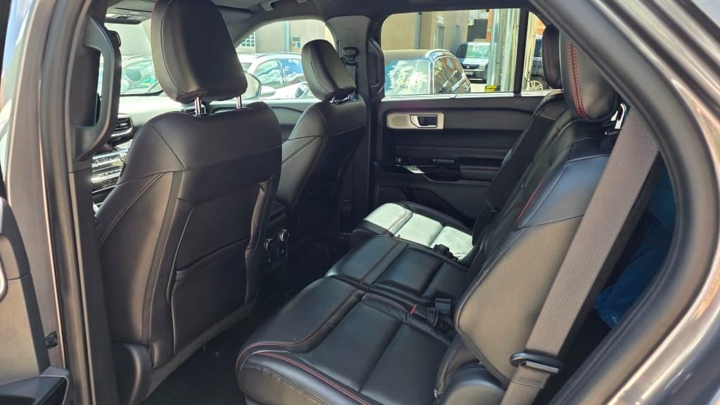 2021 Ford EXPLORER - 8
