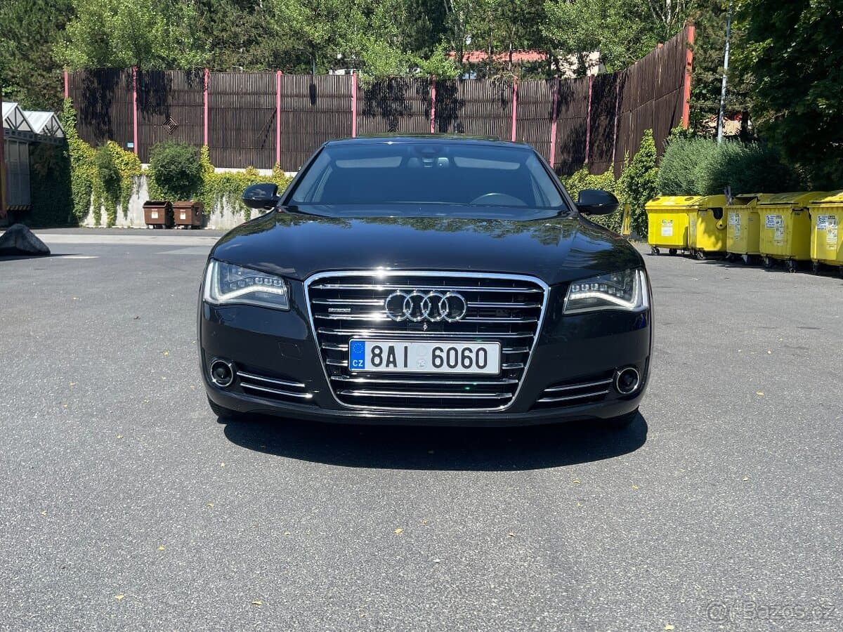 2013 Audi A8 - 8