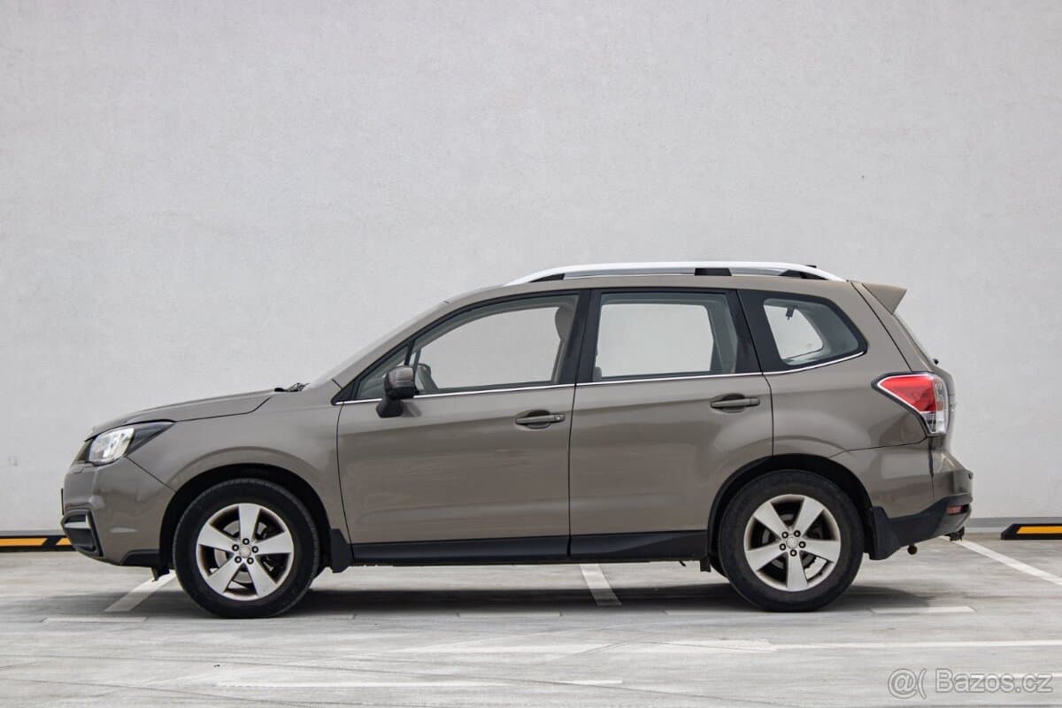 2017 Subaru FORESTER - 8