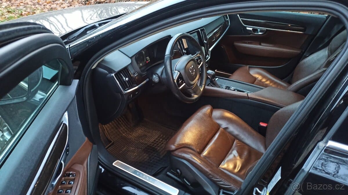2019 Volvo S90 - 8