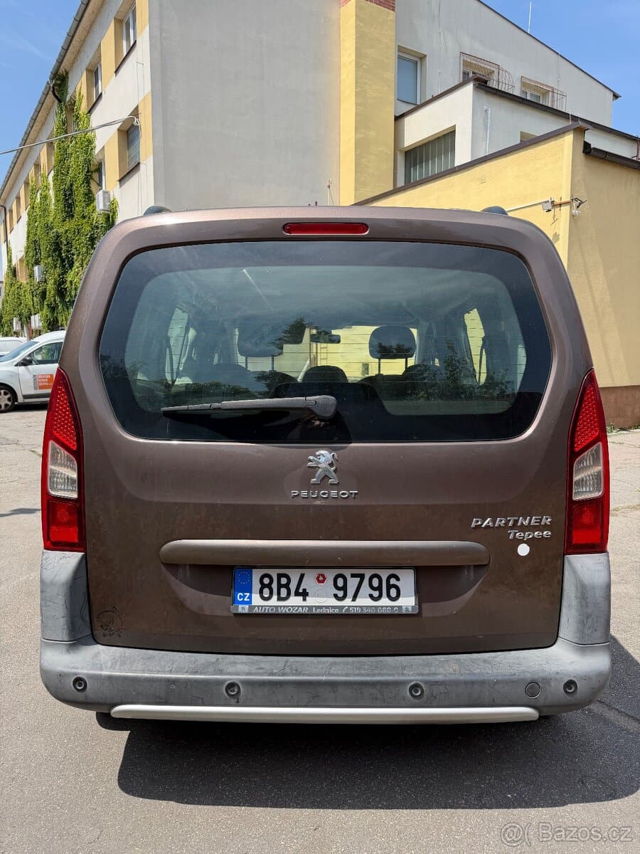 2013 Peugeot OSTATNÍ - 8